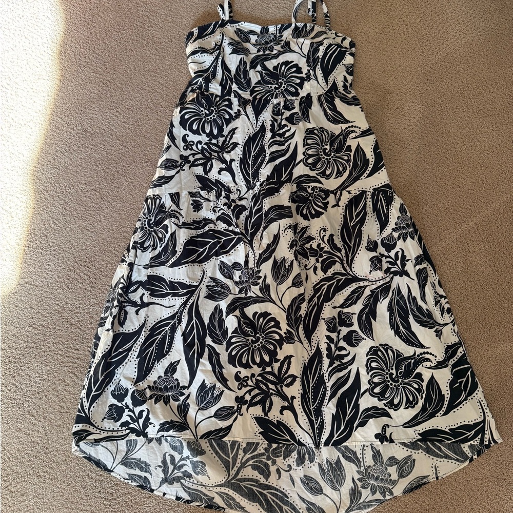 Who What Wear Monochrome Floral Dress